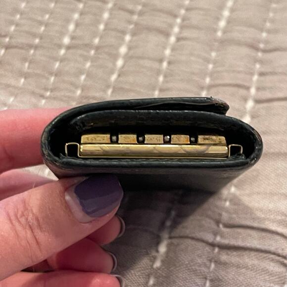 Louis Vuitton LV 4 Key Holder Black Leather Authentic COA - Picture 9 of 9